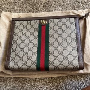 Authentic Gucci Clutch Bag!